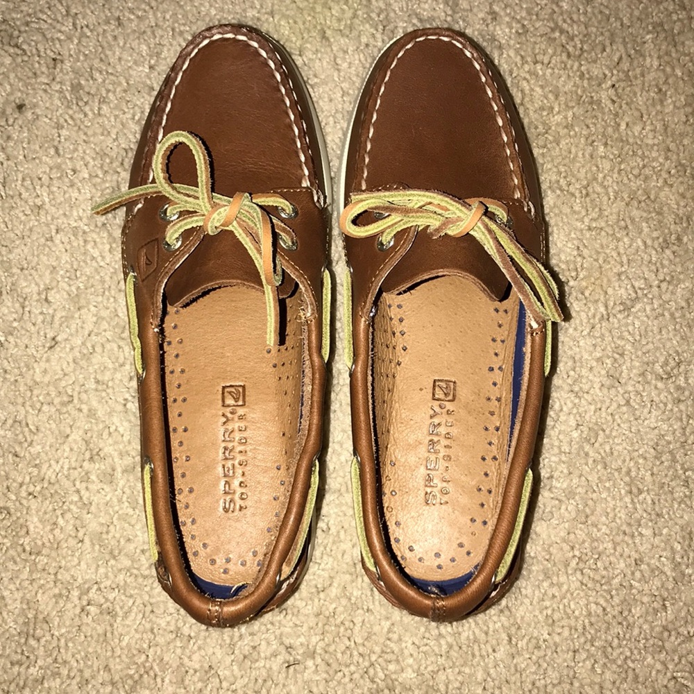 Sperry topsider shoes